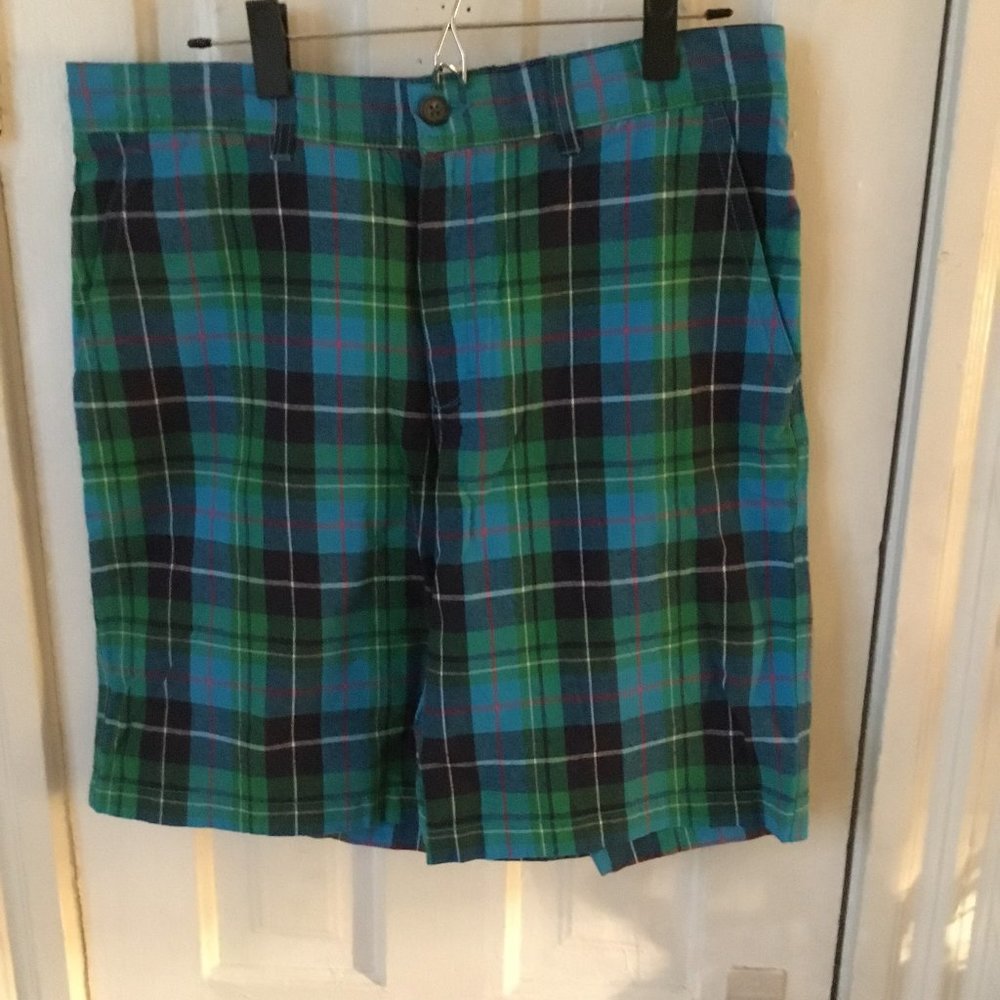Brand New-Izod's Men's Shorts